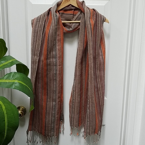 Lightweight scarf - Picture 2 of 7